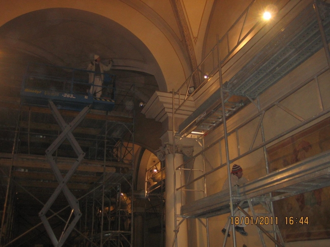 Chiesa di S: Lucia - Prata di Pordenone - Un tocco di colore 